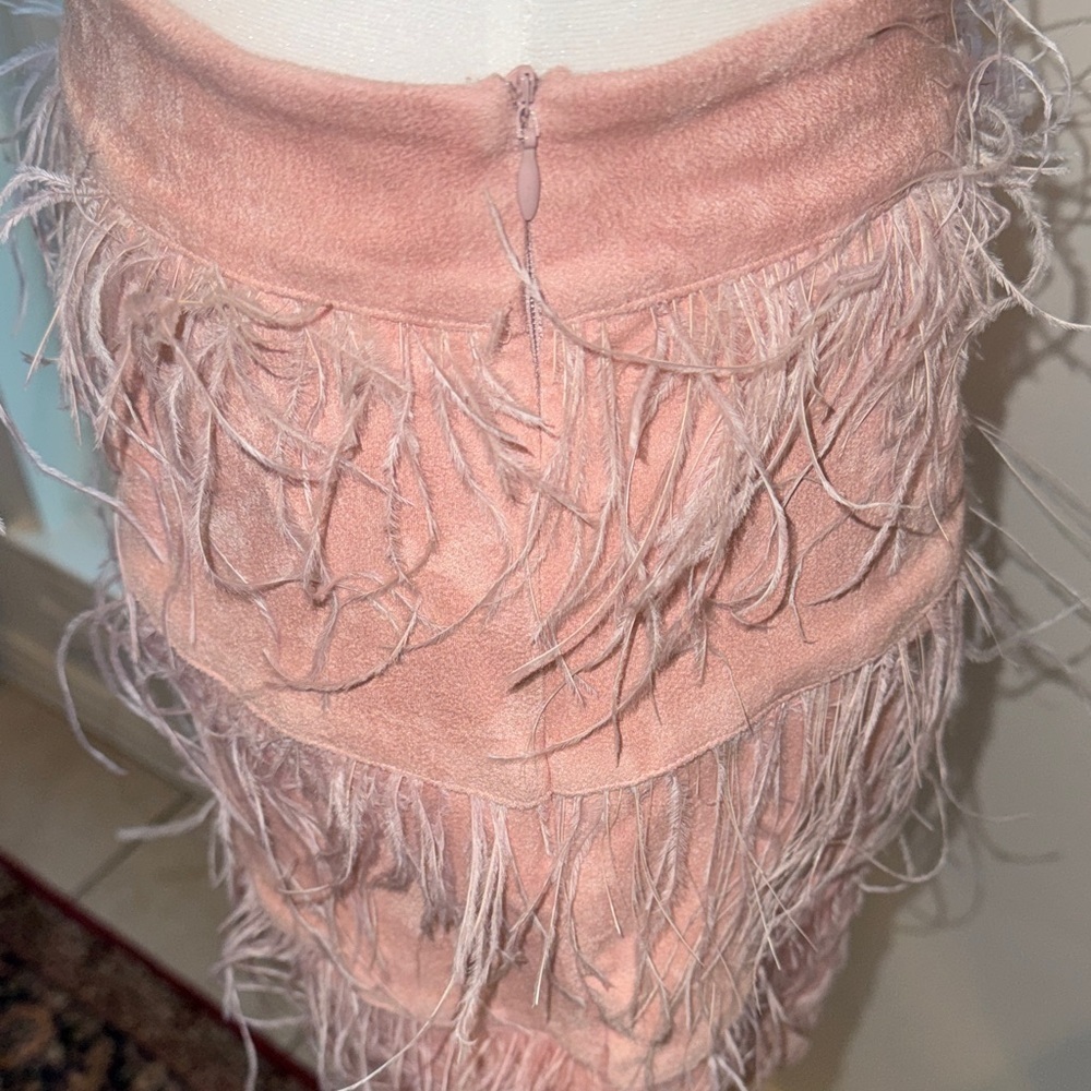 Suede Feathered Mini Skirt Blush - Picture 5 of 7